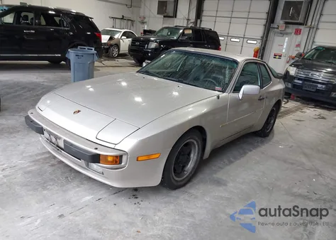 1984 Porsche 944 из США, поврежденный, VIN WP0AA094XEN451678